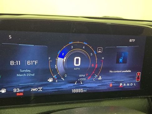 Used 2024 Chevrolet Traverse LT w/ Midnight/Sport Edition image 17