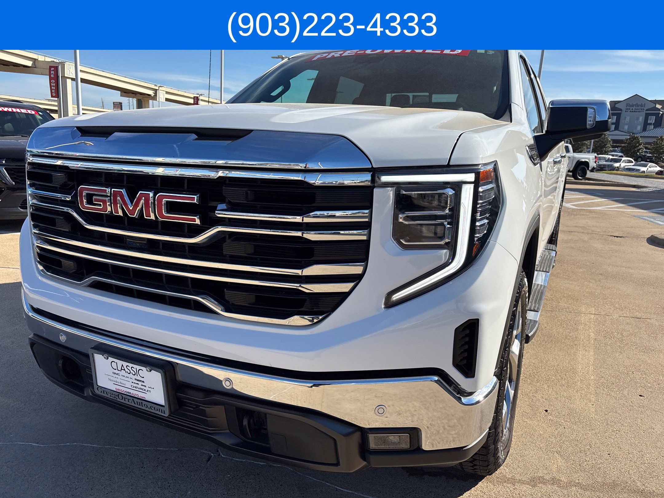 Used 2024 GMC Sierra 1500 SLT w/ SLT Premium Plus Package AWD/4WD image 5