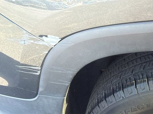 Used 2020 GMC Terrain SLE image 19