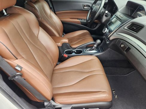 Used 2019 Acura ILX FWD image 14