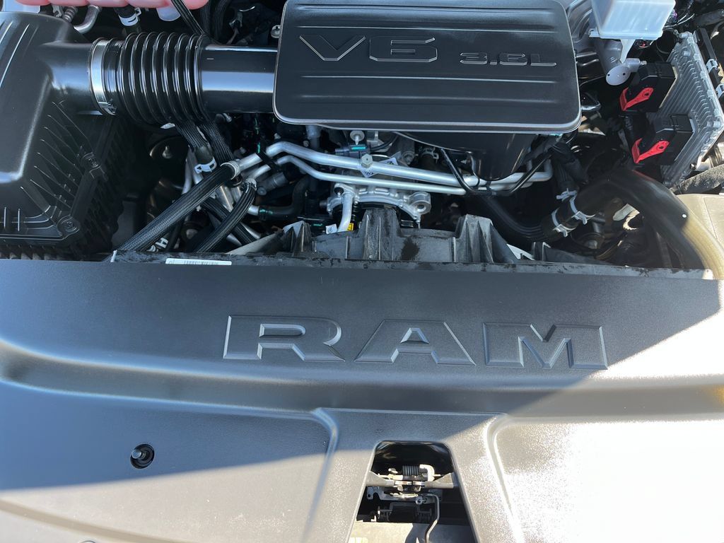 Used 2022 RAM 1500 Big Horn RWD image 22