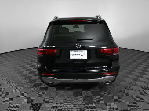 Certified 2023 Mercedes-Benz GLB 250 w/ Premium Package image 29