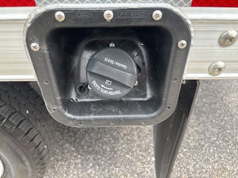 Used 2022 Ford E-350 and Econoline 350 Super Duty w/ Power Windows & Locks Group image 19