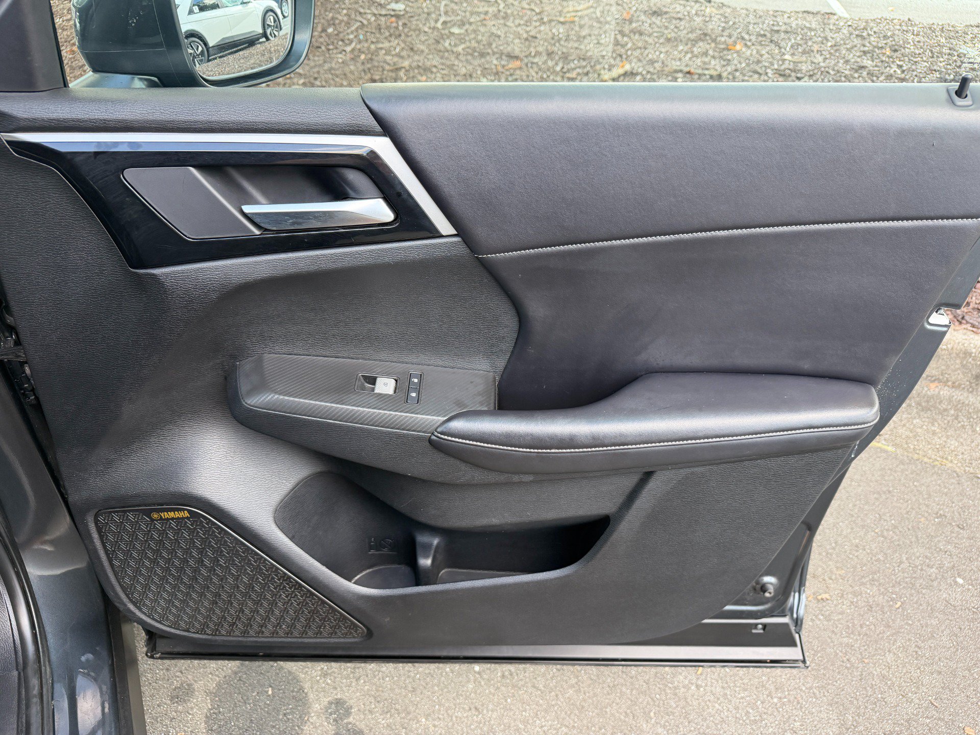 Used 2025 Mitsubishi Outlander SE FWD image 58