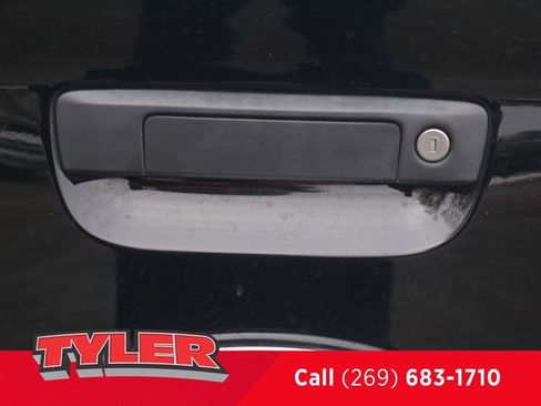 Used 2019 Ford Ranger XLT w/ Black Appearance Package image 17