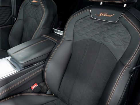 New 2025 Bentley Flying Spur Plug-In Hybrid image 18