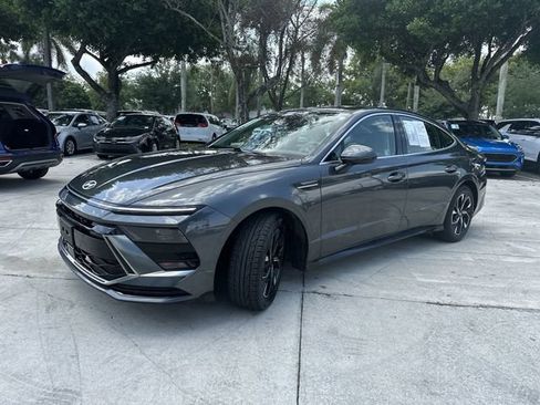 Used 2025 Hyundai Sonata SEL FWD image 38