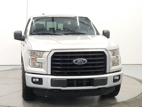 Used 2015 Ford F150 XLT w/ Equipment Group 302A Luxury image 2