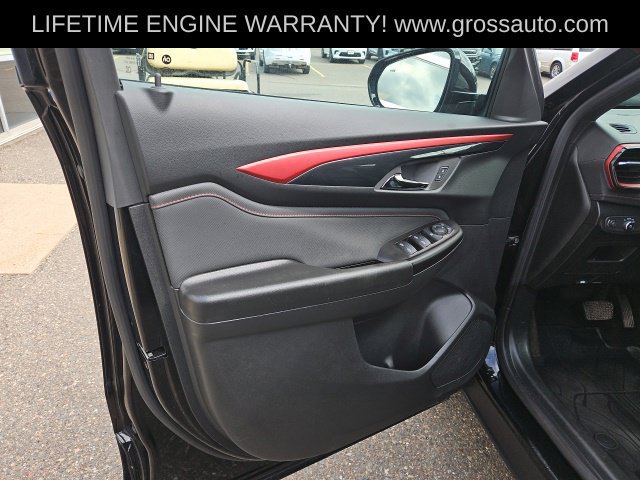 Used 2024 Chevrolet TrailBlazer RS w/ Driver Confidence Package FWD image 14
