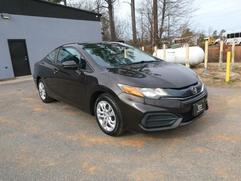 Used 2014 Honda Civic LX image 3