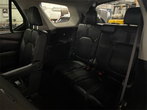 Certified 2024 Honda Pilot EX-L image 16