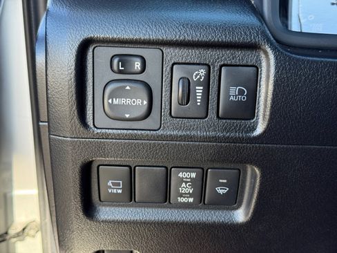 Used 2022 Toyota 4Runner SR5 Premium image 33