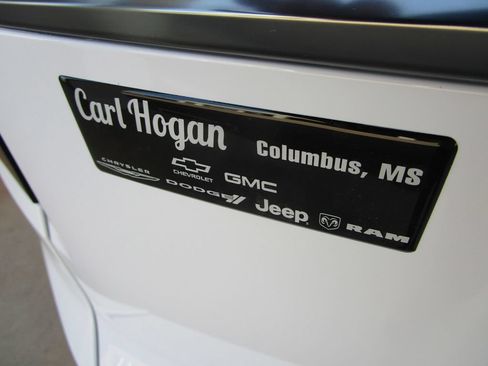 New 2026 GMC Terrain AT4 w/ Technology Package II AWD/4WD image 13