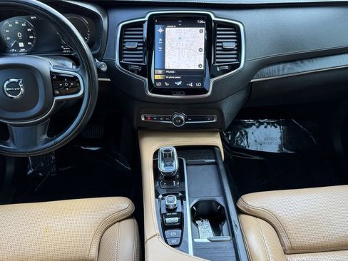Used 2021 Volvo XC90 T8 Inscription w/ Protection Package Premier image 37