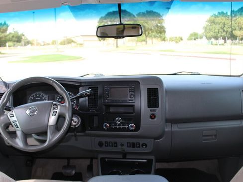 Used 2014 Nissan NV 3500 SL w/ Technology Package RWD image 25
