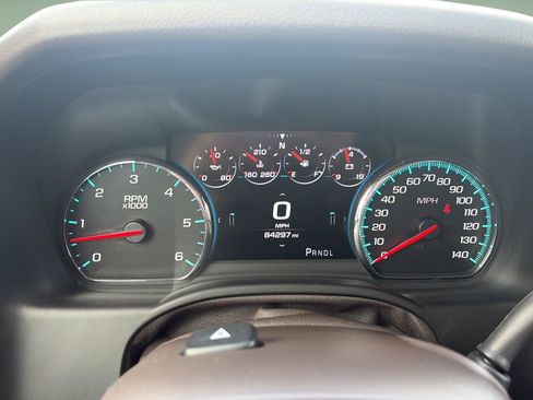 Used 2017 Chevrolet Tahoe Premier AWD/4WD image 12
