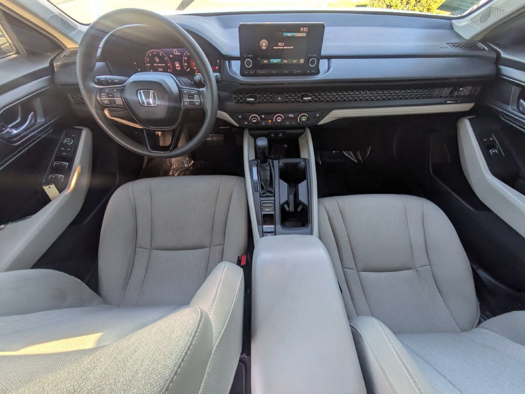 Used 2024 Honda Accord EX image 14