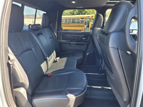 Used 2024 RAM 2500 Limited image 14