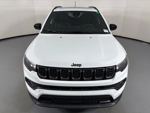 New 2026 Jeep Compass Latitude w/ Sun and Sound Group AWD/4WD image 4
