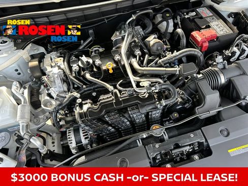 New 2025 Nissan Altima 2.5 SR image 30