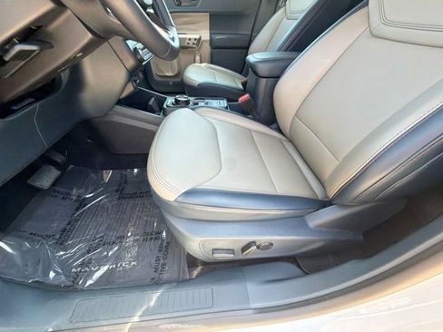 Used 2026 Ford Maverick Lariat w/ 4K Tow Package AWD/4WD image 18