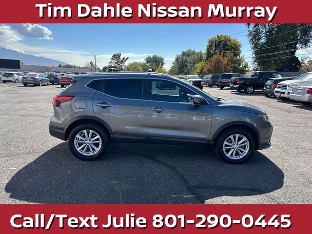 Used 2018 Nissan Rogue Sport SV w/ SV All-Weather Package AWD/4WD image 9