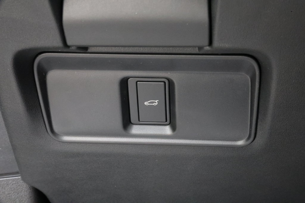 New 2026 Land Rover Range Rover Evoque S AWD/4WD image 13