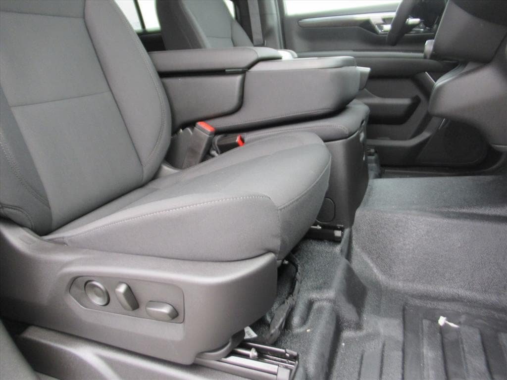 New 2025 Chevrolet Tahoe 2WD image 10