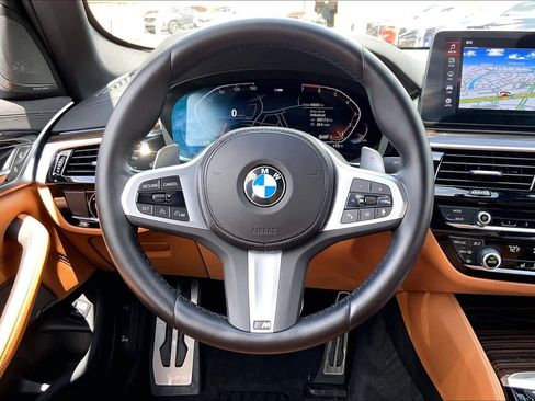 Used 2023 BMW 530i w/ M Sport Package image 6