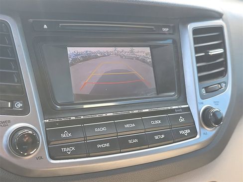 Used 2016 Hyundai Tucson SE image 20