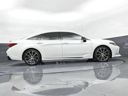 Certified 2021 Toyota Avalon Touring FWD image 37