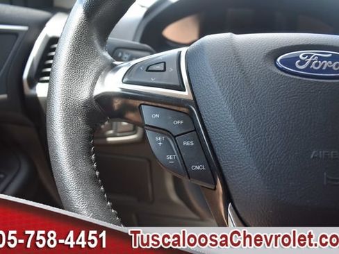 Used 2024 Ford Edge SEL AWD/4WD image 29
