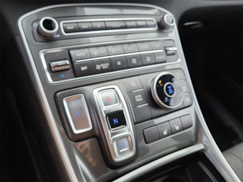 Used 2023 Hyundai Santa Fe SEL Convenience image 24