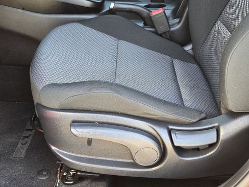 Used 2024 Kia Soul LX w/ Option Group 015 image 26