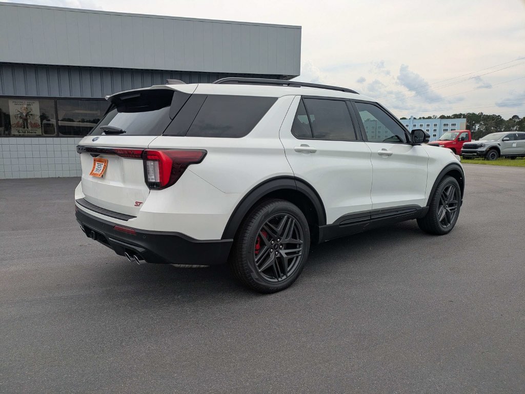 New 2026 Ford Explorer ST w/ Sun And Sound Package RWD image 27