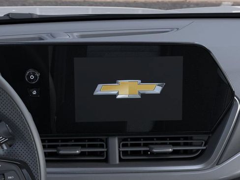 New 2026 Chevrolet Trax LS image 20