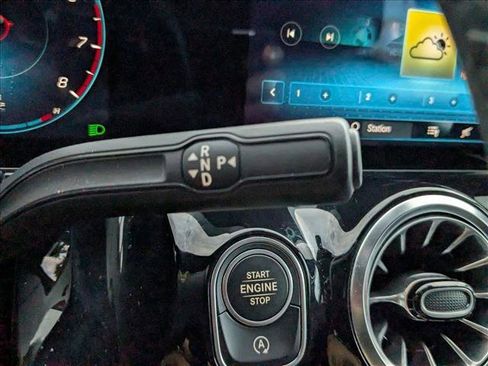 Used 2022 Mercedes-Benz GLA 250 image 23