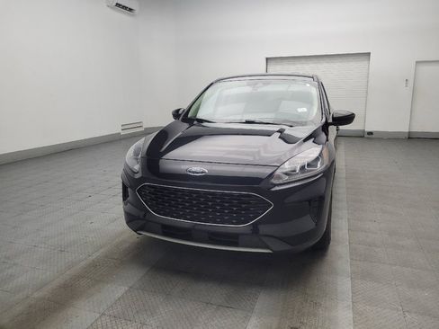 Used 2020 Ford Escape SE image 15