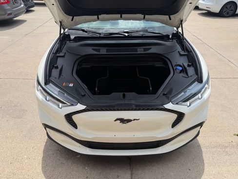 Used 2021 Ford Mustang Mach-E Select w/ Comfort/Appearance Package RWD image 22