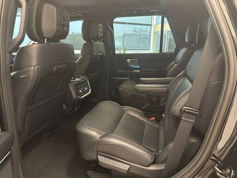 Used 2027 Ford Expedition Tremor w/ Driver's Package AWD/4WD image 37