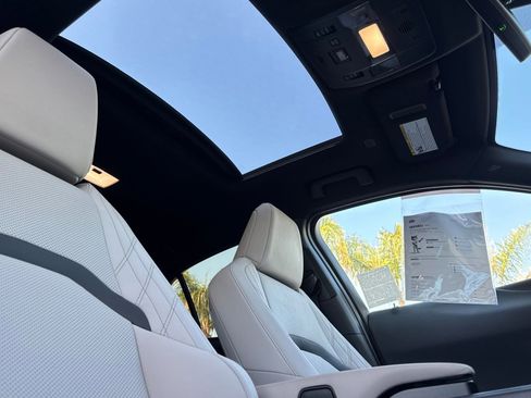 Certified 2024 Lexus UX 250h F Sport FWD image 20