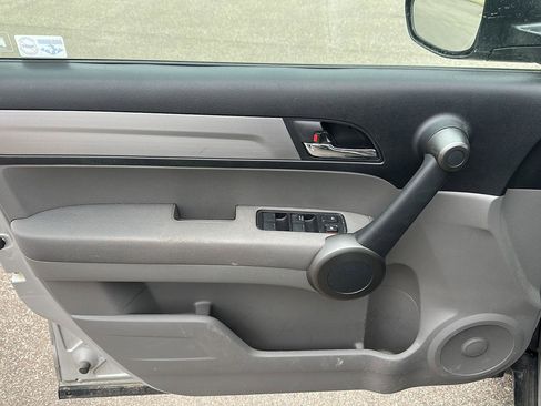 Used 2011 Honda CR-V SE image 9