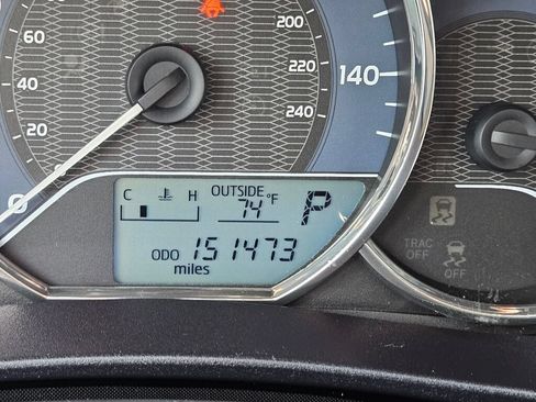 Used 2016 Toyota Corolla LE FWD image 25