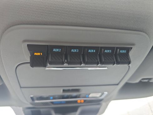 Used 2023 Ford F250 Lariat w/ Lariat Ultimate Package image 41