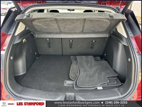 Certified 2023 Buick Encore GX Select w/ Sport Touring Package FWD image 11