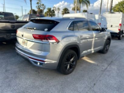 Used 2022 Volkswagen Atlas Cross Sport SEL R-Line