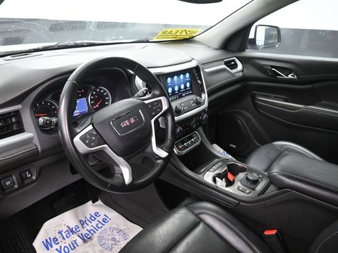 Used 2023 GMC Acadia SLT image 19