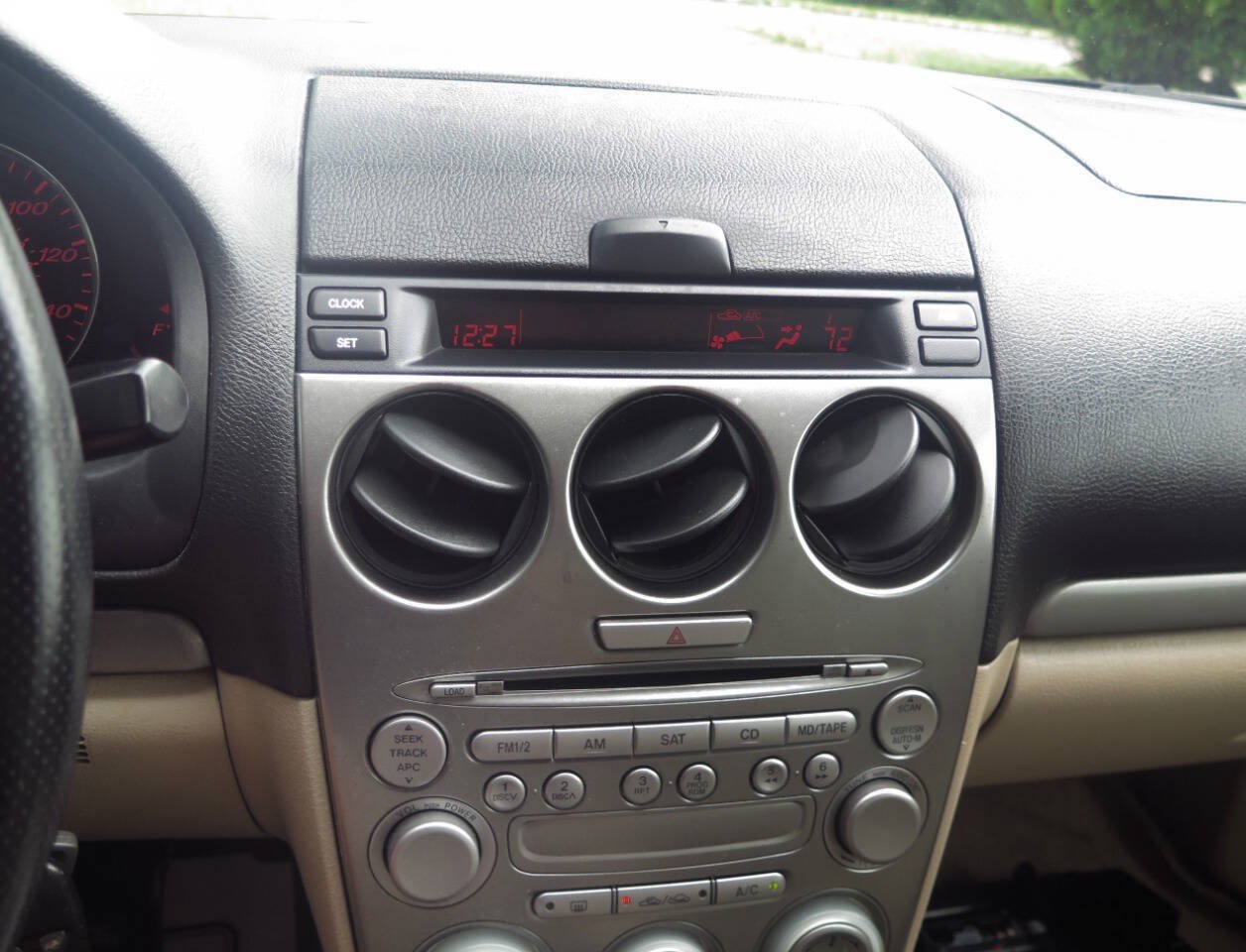Used 2005 MAZDA MAZDA6 s Grand Touring w/ Grand Touring Appearance Pkg FWD image 10