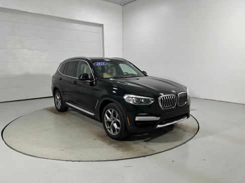 Used 2021 BMW X3 xDrive30i w/ Convenience Package AWD/4WD image 3