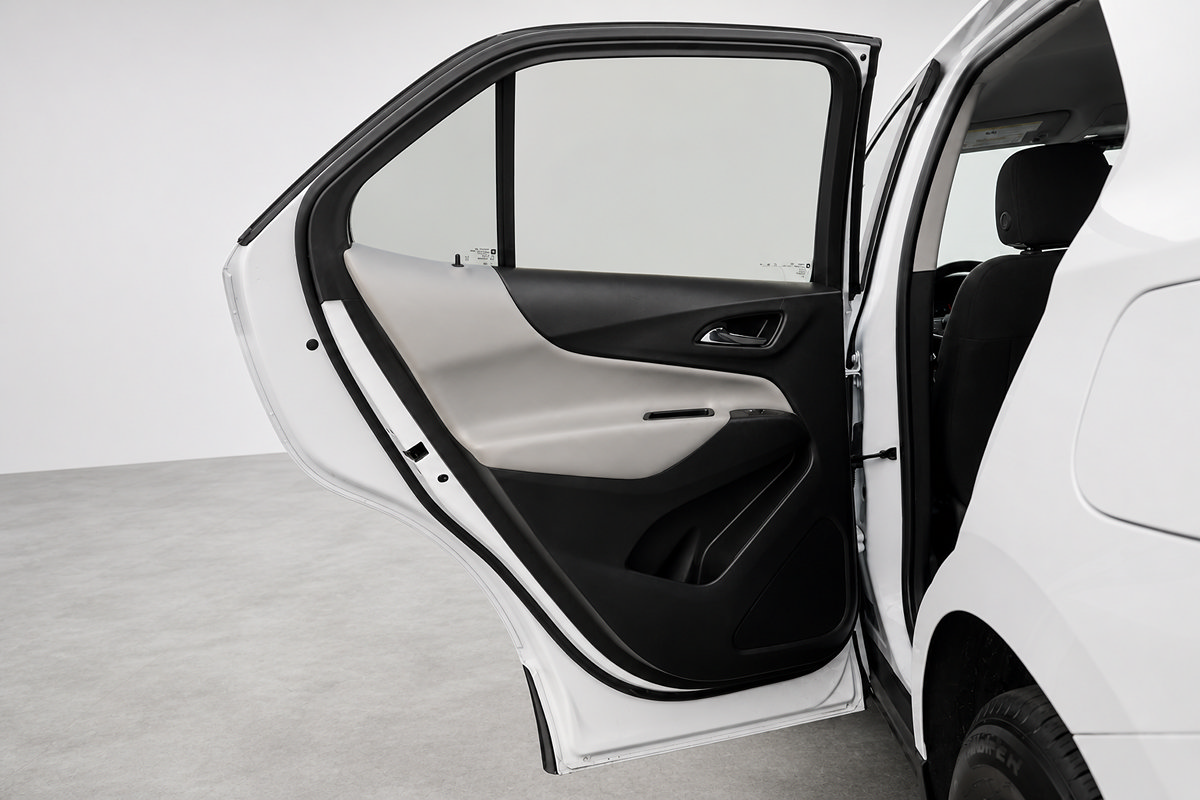 Used 2022 Chevrolet Equinox LT w/ Driver Convenience Package FWD image 16